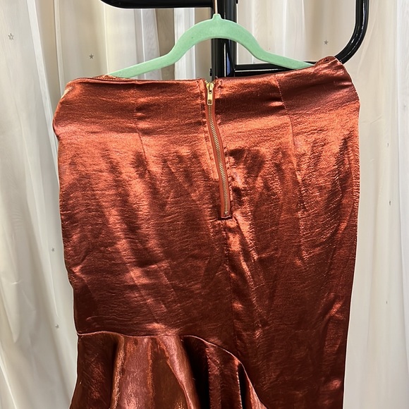 Satin Skirt - Picture 4 of 4